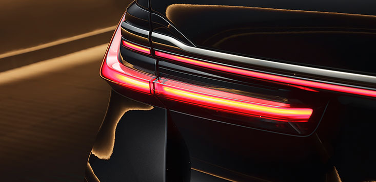 img-prod-carro-bmw745-3