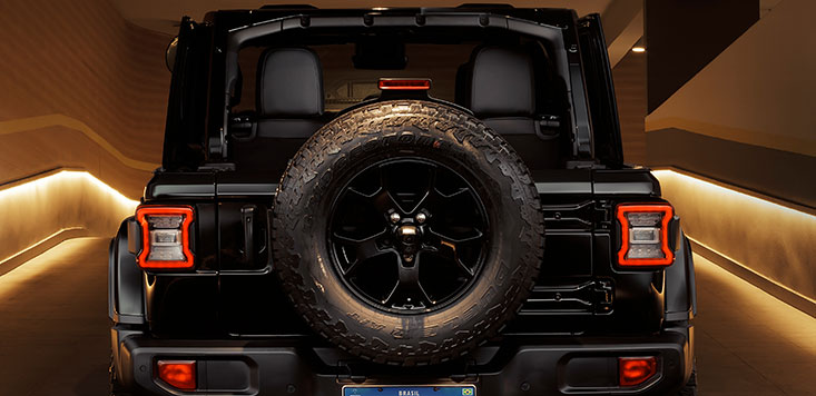 img-prod-carro-jeep-rubicon-3